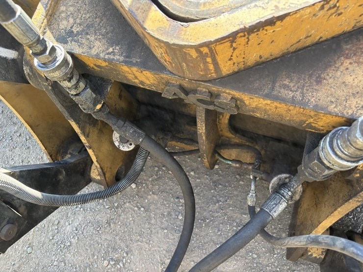 2005-caterpillar-it14g-image-15