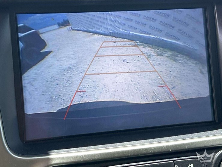 2018-chevrolet-tahoe-image-19