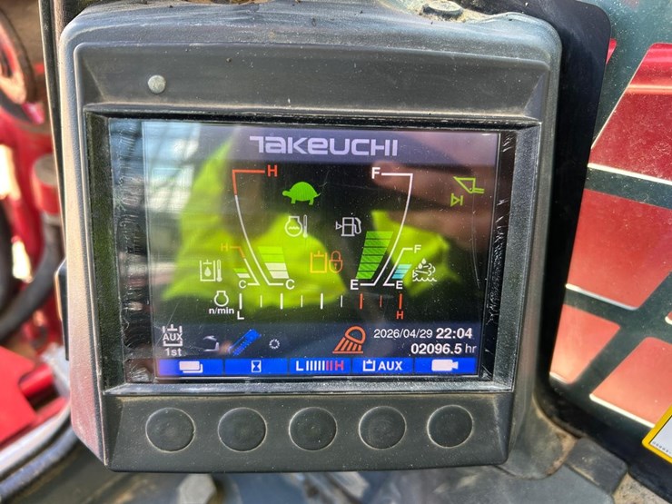 2017-takeuchi-tl12r2-image-24