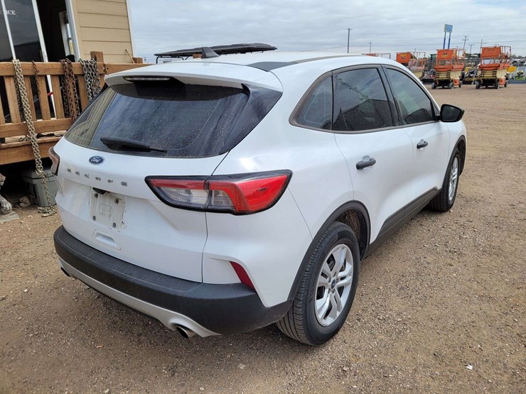 2021-ford-escape-image-5
