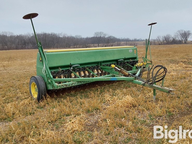 john-deere-8250-image-3