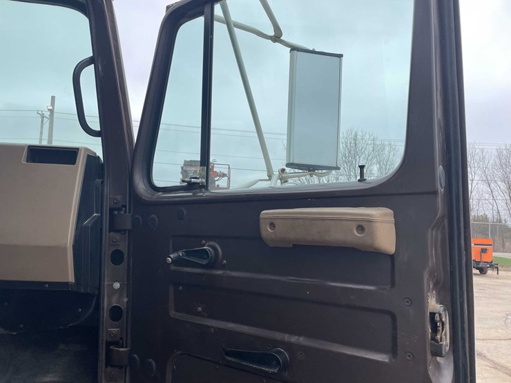 #4062-•-1991-international-box-truck-(has-wi-title)-image-54