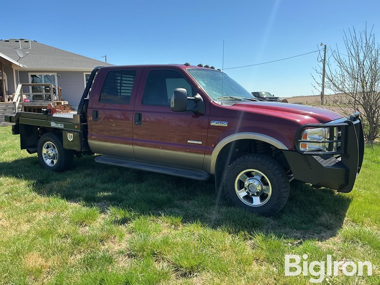 2005-ford-f250-lariat-image-3