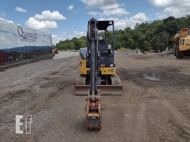 2021-deere-26g-image-2