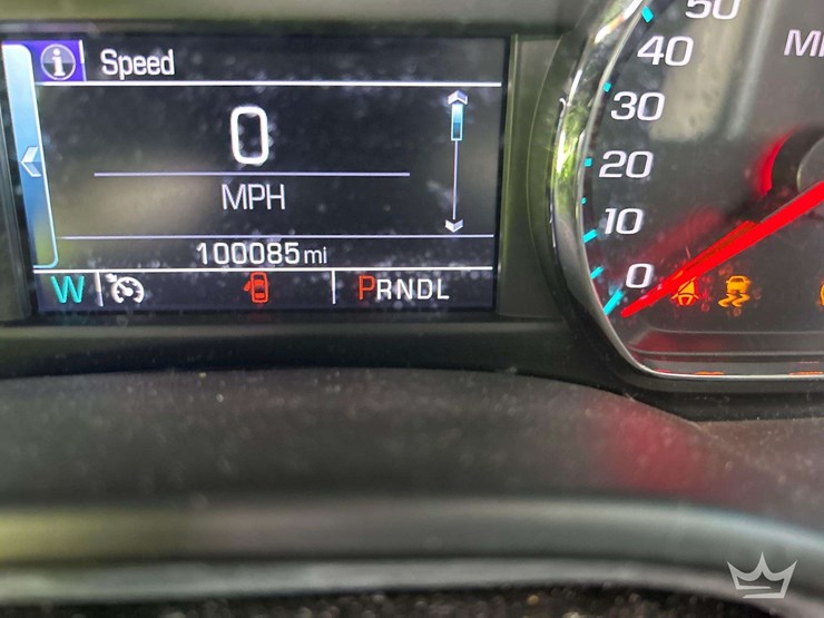 2018-chevrolet-suburban-image-6
