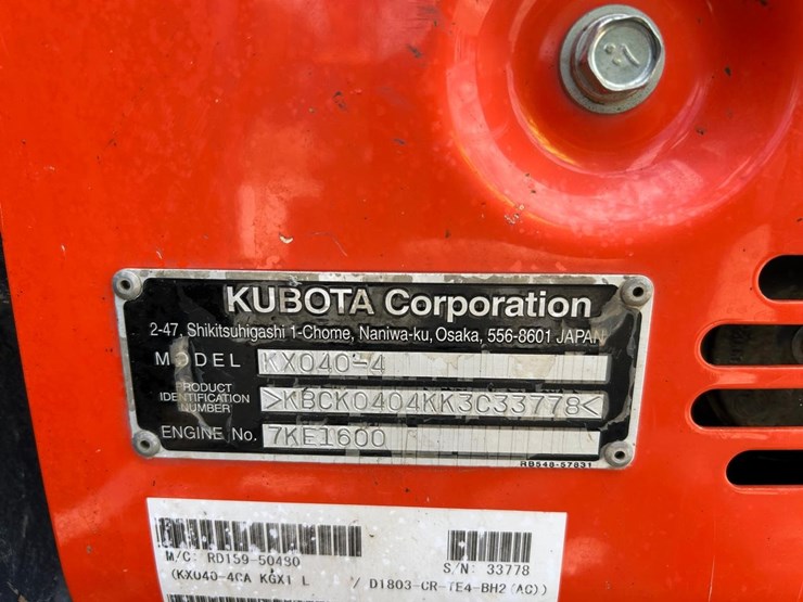 2019-kubota-kx040-4-image-29