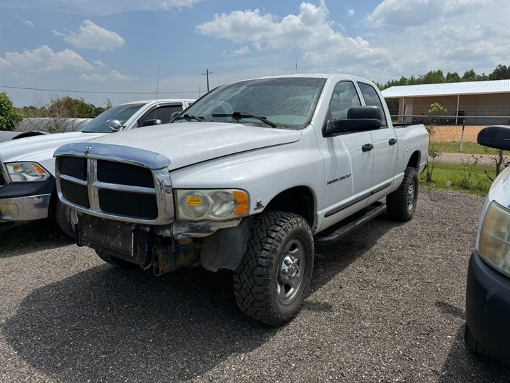 2003-dodge-ram-2500-image-1