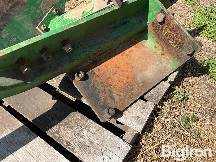 john-deere-158-image-12
