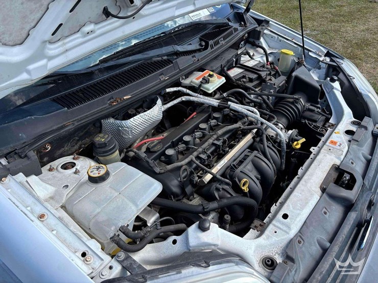 2012-ford-transit-connect-image-13