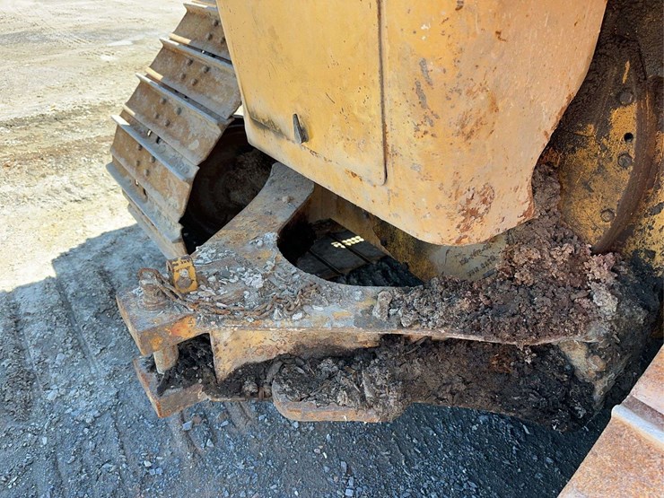 caterpillar-d5n-lgp-image-18