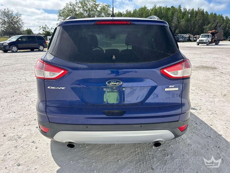 2016-ford-escape-se-image-27