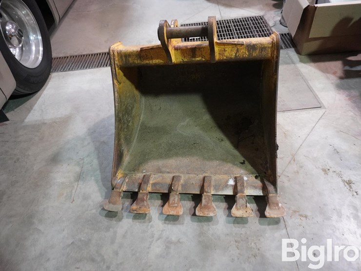 2000-deere-310se-image-2