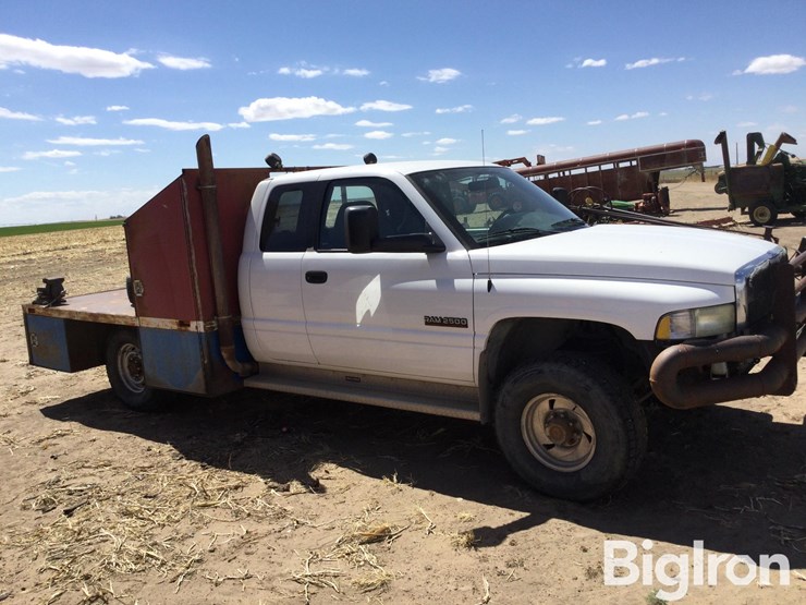 2002-dodge-ram-2500-image-4