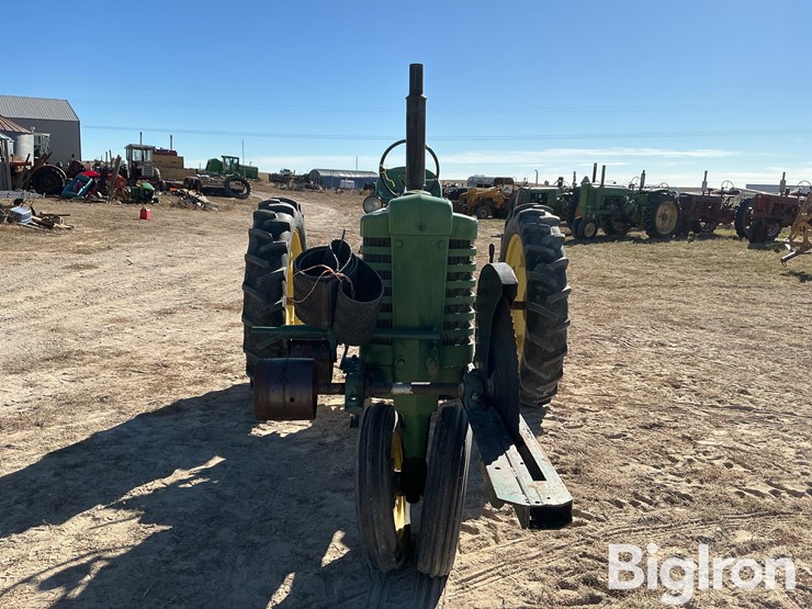 john-deere-b-image-2