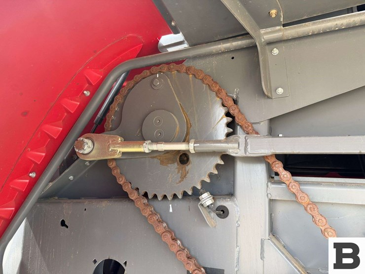 2022-massey-ferguson-2270-image-27