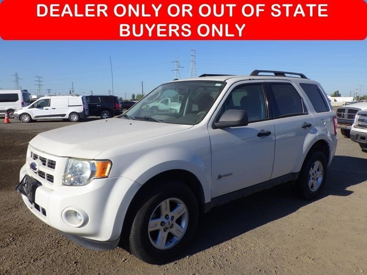 2009-ford-escape-image-1