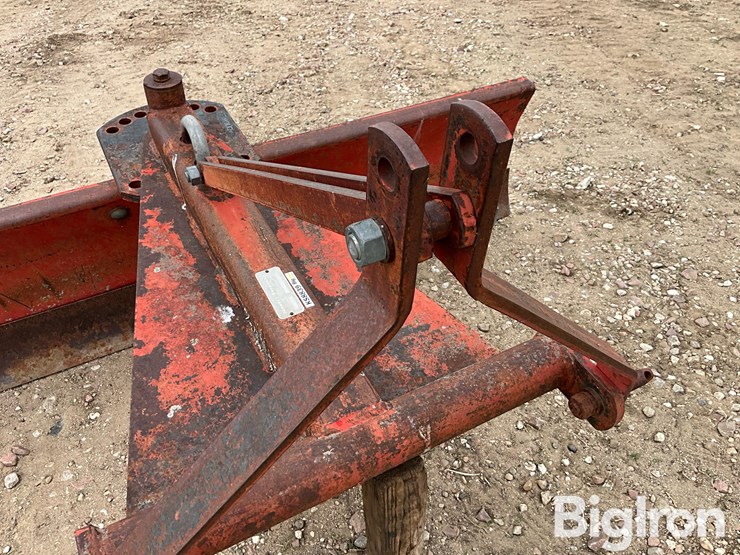 massey-ferguson-16-image-13