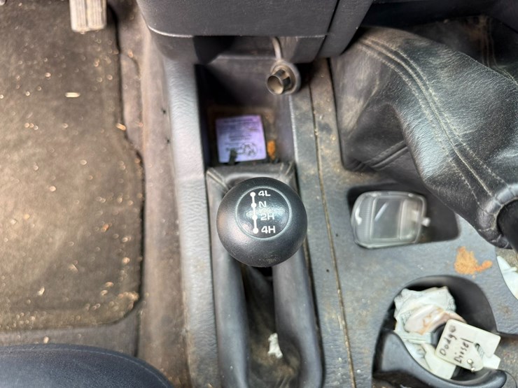 2003-dodge-ram-2500-image-44