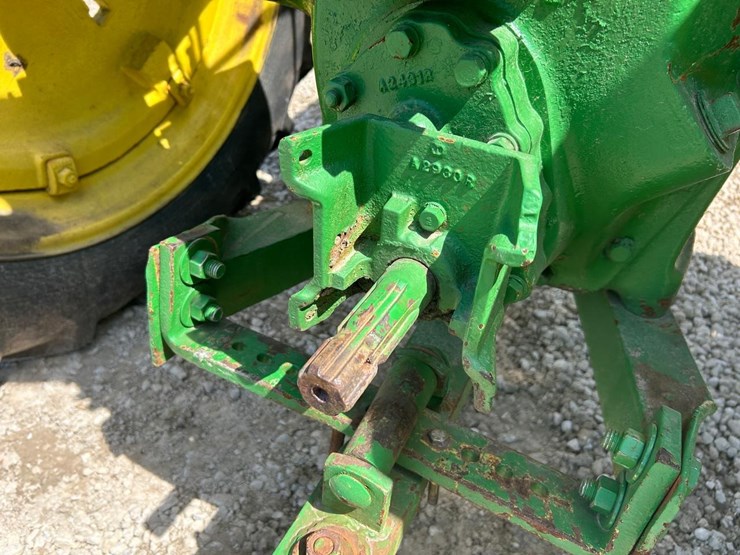john-deere-model-a-image-13