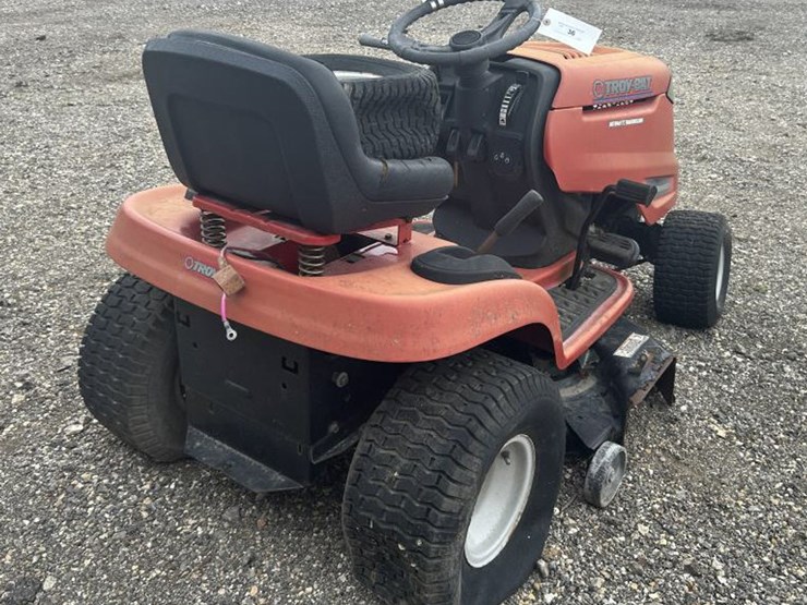 troy-bilt-bronco-image-5