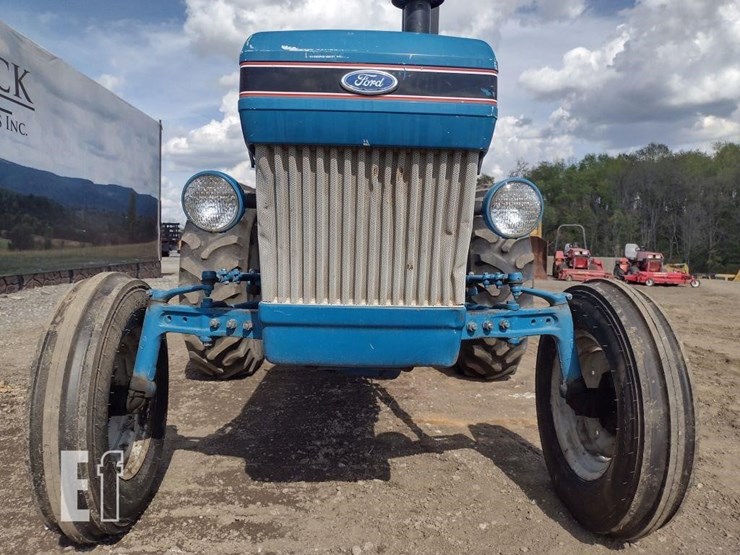 ford-2910-image-16