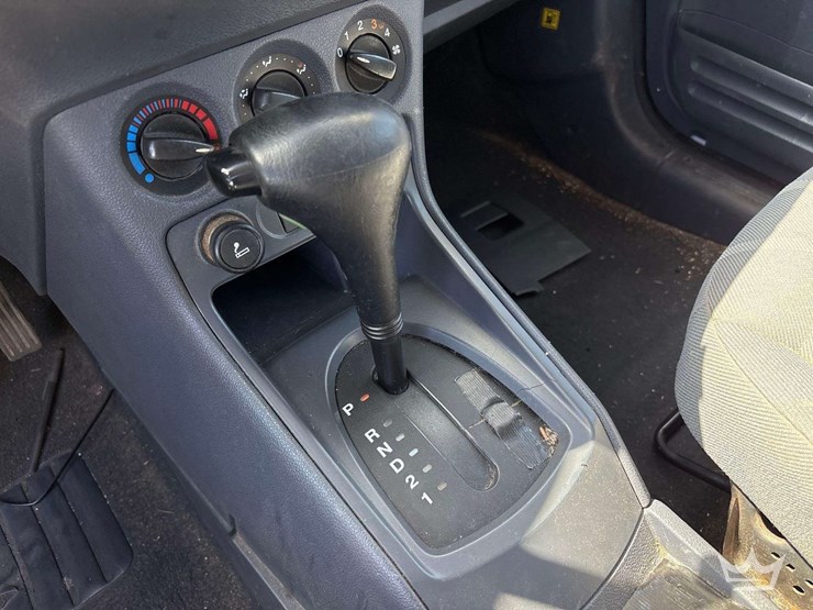 2012-ford-transit-connect-image-21