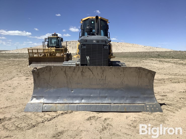 2012-deere-850k-xlt-image-2