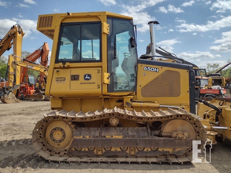 2003-deere-650h-lt-image-25