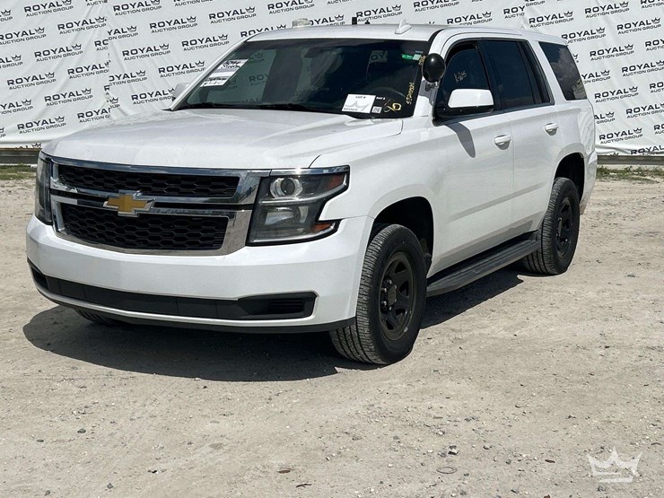 2018-chevrolet-tahoe-image-1