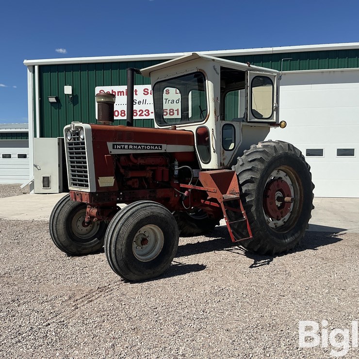 1967 INTERNATIONAL 1206