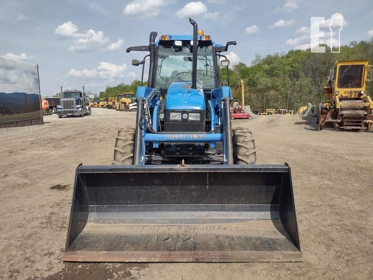 new-holland-ts110-image-2