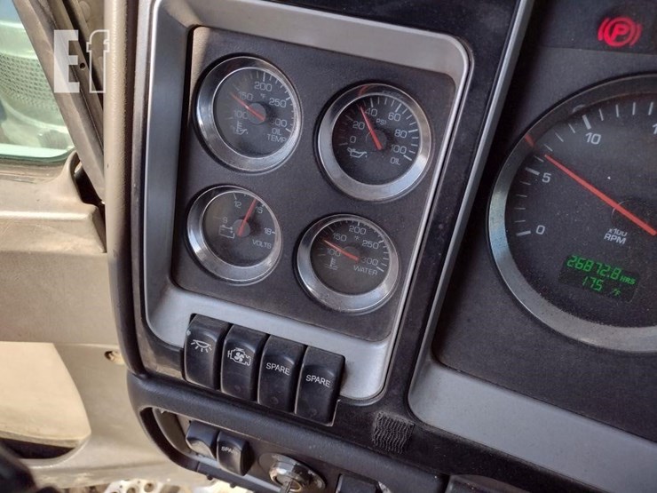 2007-kenworth-w900-image-7