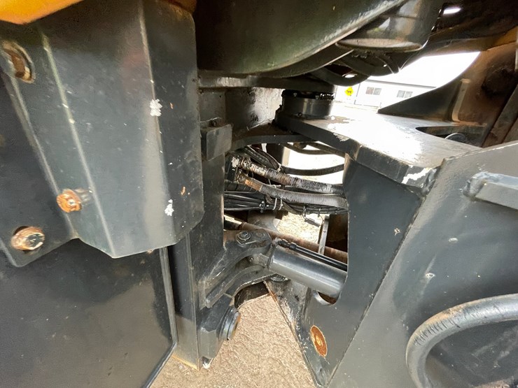 2007-komatsu-wa250-5-image-23