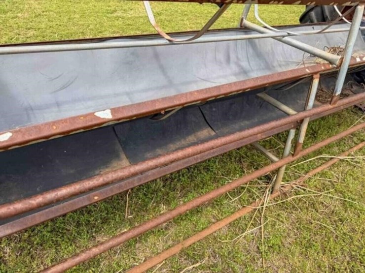3--10’-feed-bunks-image-3