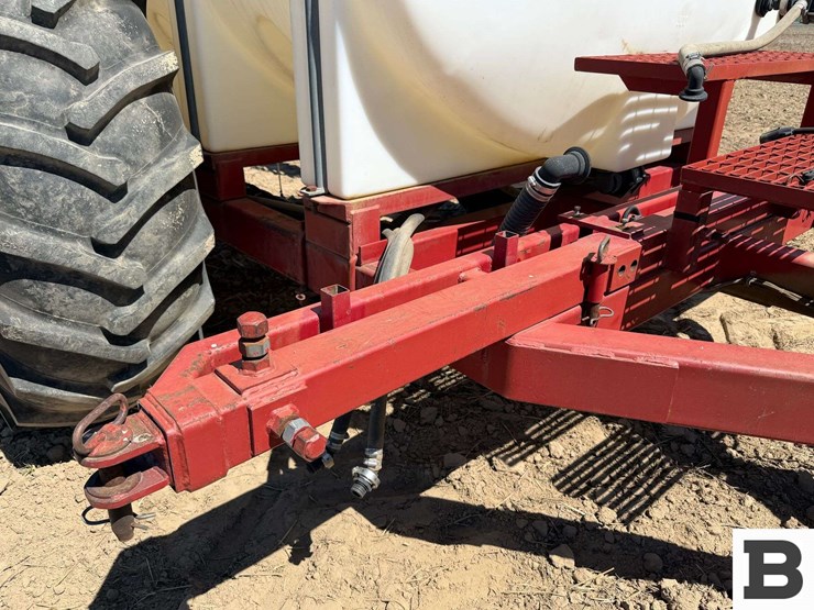 custom-92'-sprayer---ritzville,-wa-image-11