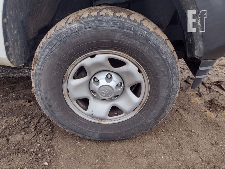 2018-toyota-tacoma-image-23