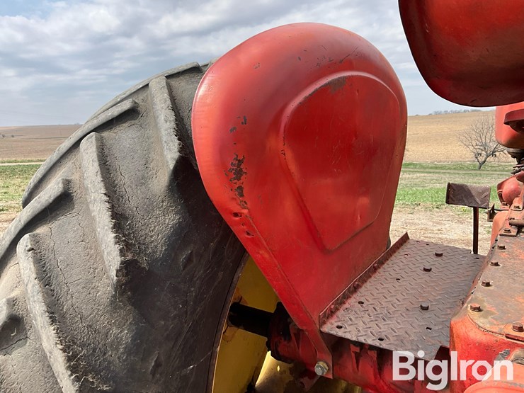 1949-massey-ferguson-44-image-20