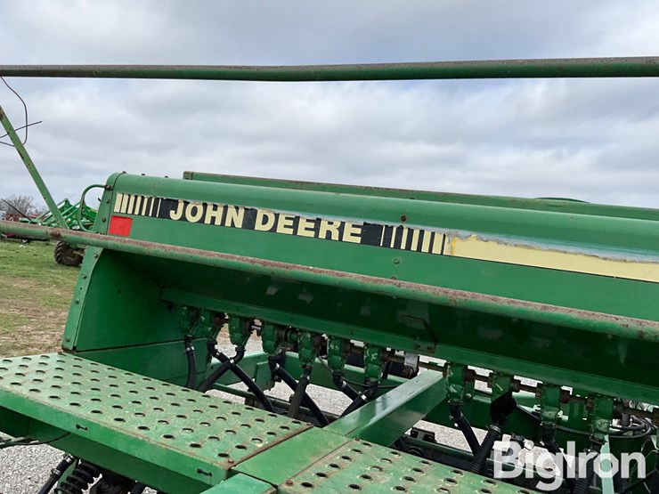john-deere-750-image-10