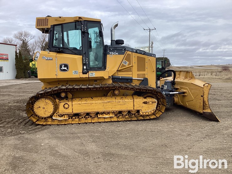 2018-deere-750k-image-4