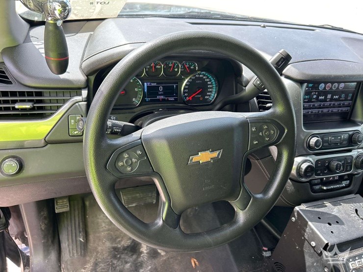 2019-chevrolet-tahoe-image-14