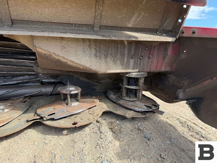 2019-massey-ferguson-wr9980-image-17