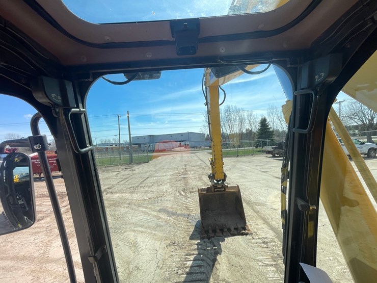 2022-komatsu-pc238us-lc-11-image-65