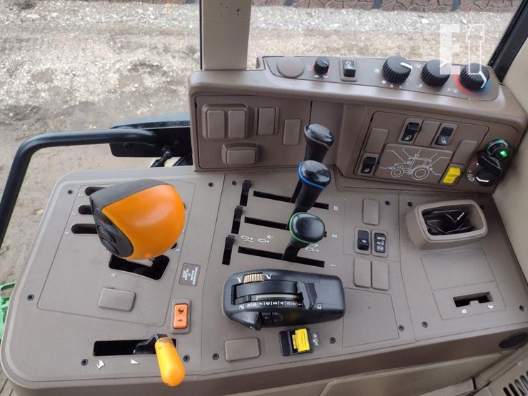 2019-john-deere-6130m-image-10
