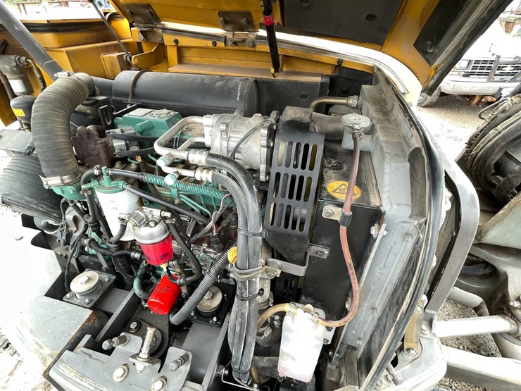 volvo-ecr88-image-30