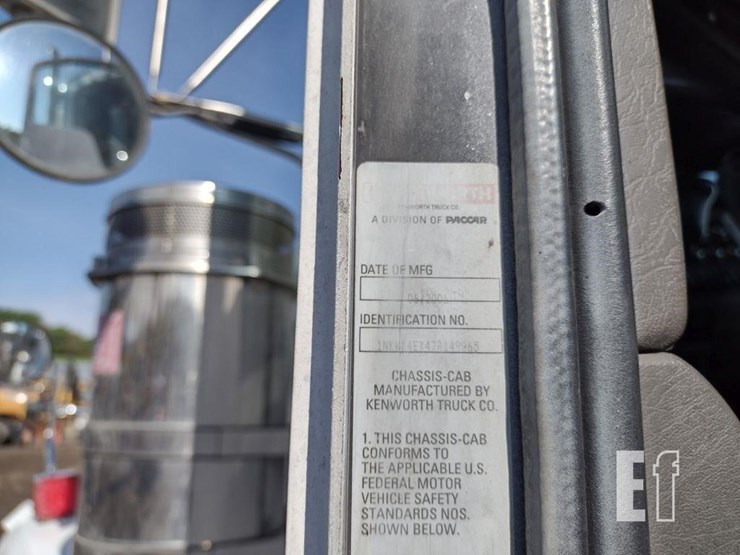 2007-kenworth-w900-image-5
