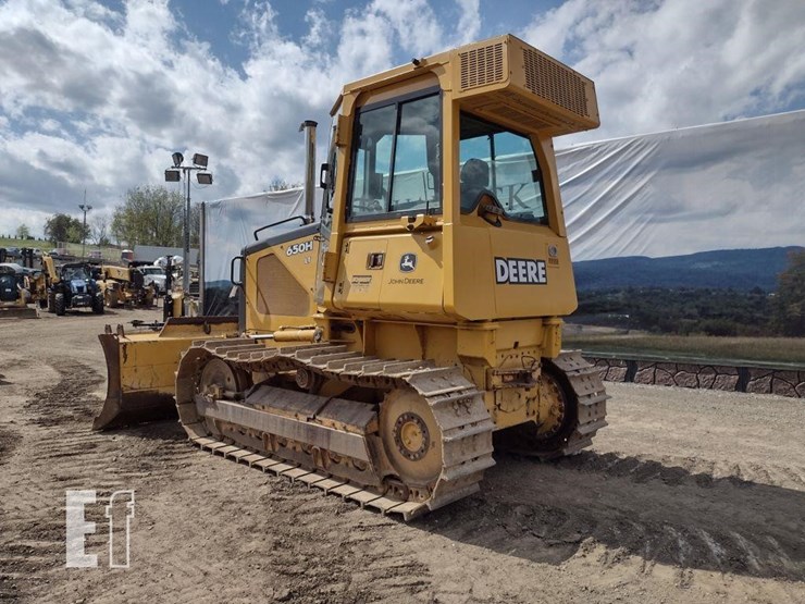 2003-deere-650h-lt-image-37