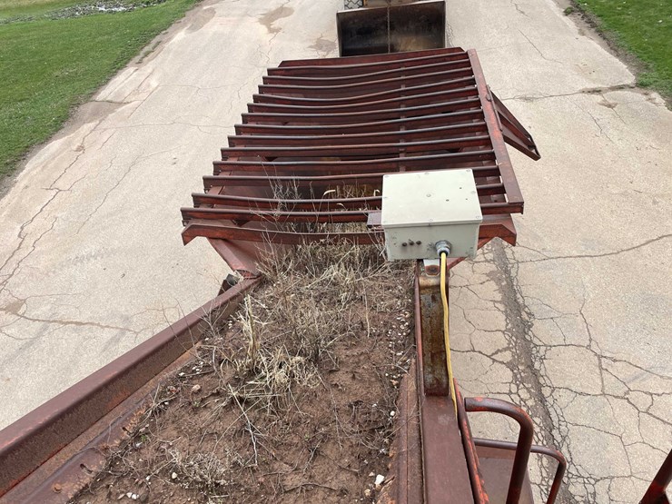 #4047-•-1991-royer-top-soil-shredder-image-90