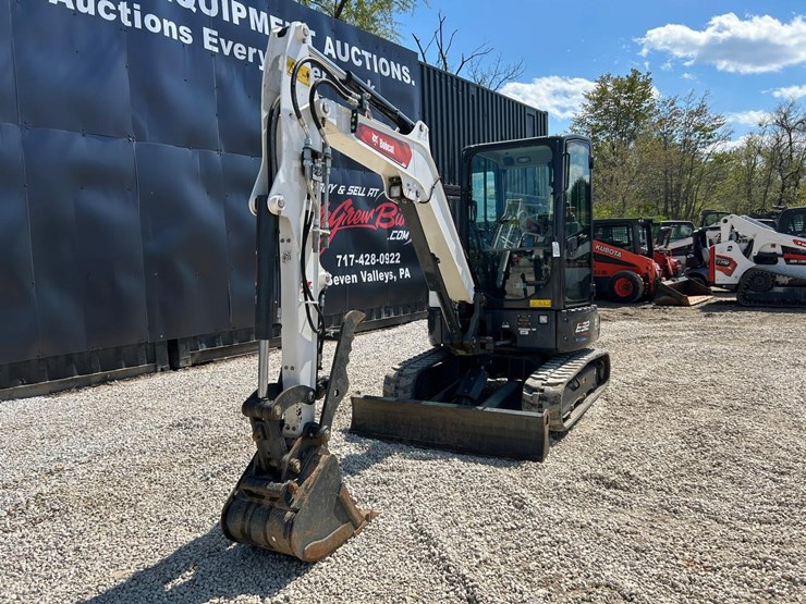 2023-bobcat-e32-image-7