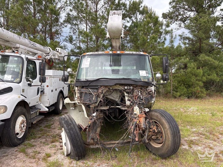 2006-international-durastar-4300-image-52