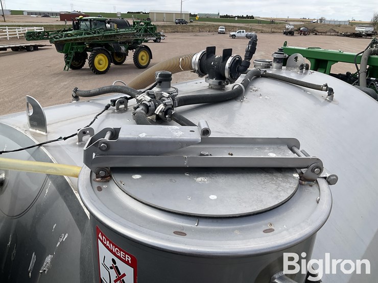 2020-john-deere-r4060-image-18